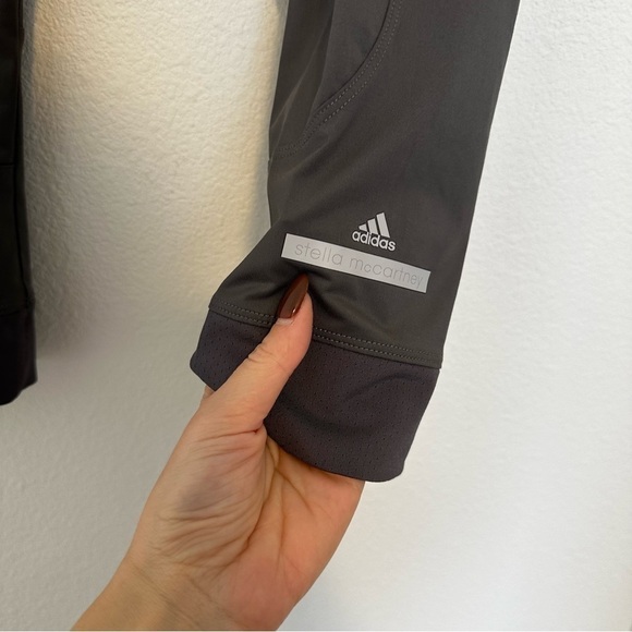 Adidas by Stella McCartney Cropped Leggings Asphalt Gray Elastic Waist Size S - Picture 4 of 10